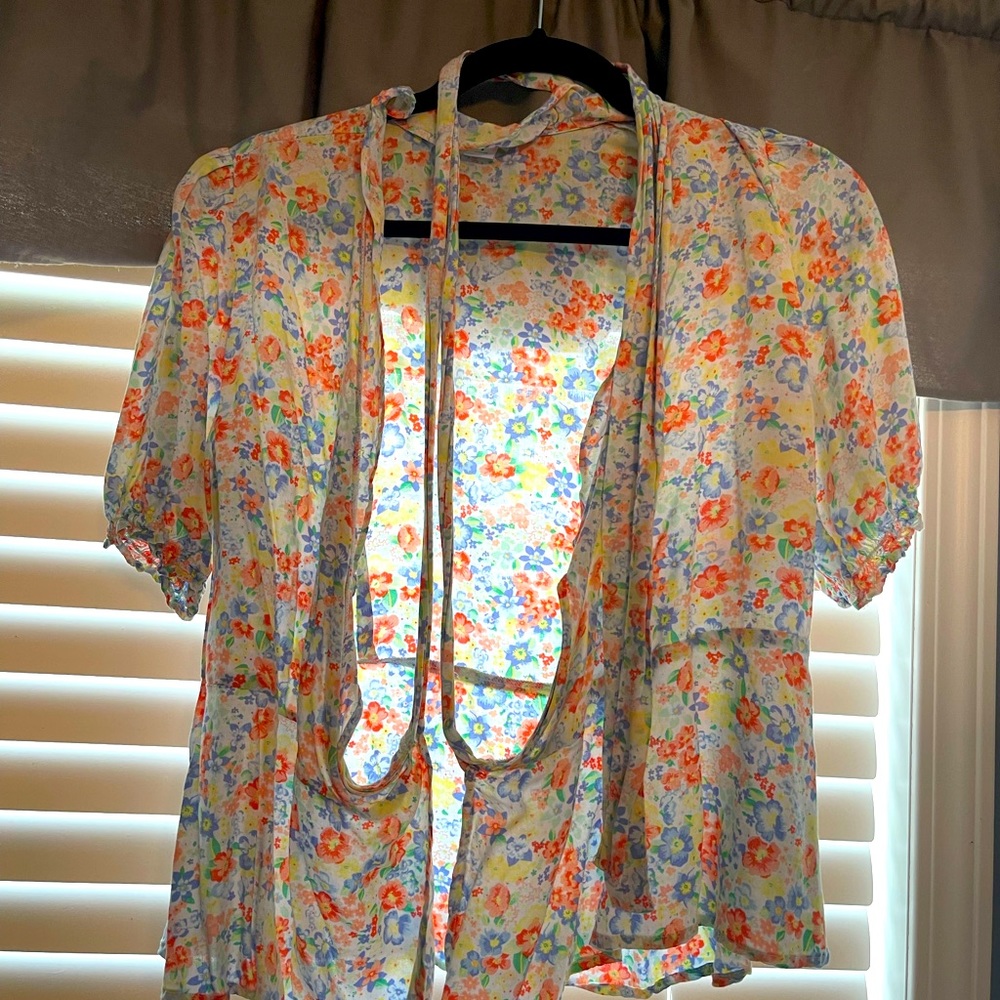 Old Navy Ruffle Tie Blouse